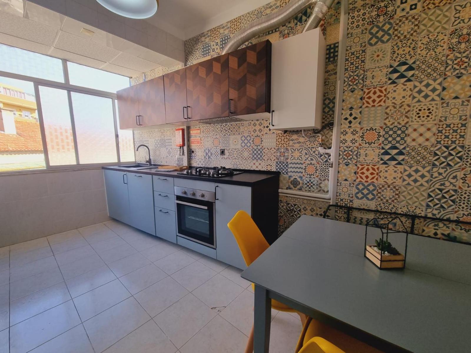 Almada Central By Innkeeper Bagian luar foto