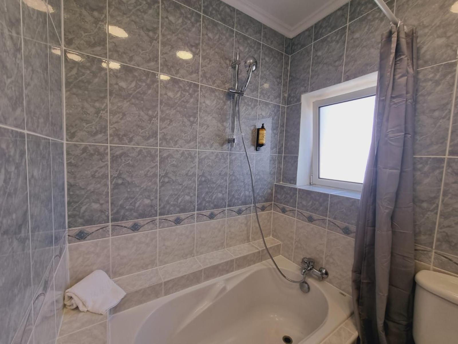 Almada Central By Innkeeper Bagian luar foto